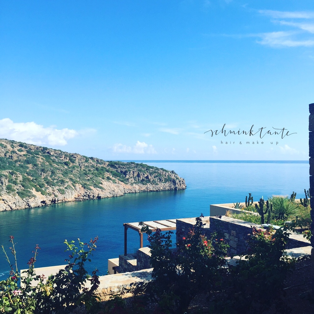 Ausblick vom Daios Cove, Kreta, auf das Mittelmeer