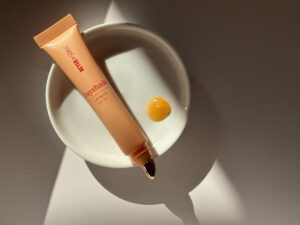Beautynews im Frühling 2025. Kuratiert von Schminktante Anja Frankenhäuser, Beyer & Söhne, Dayshade Lip Balm