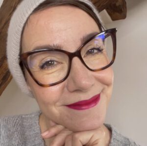 Schminktipps für Brillenträger. So schminkst Du mit Brille. Schminktante, Anja Frankenhäuser, Beautyblog, Make up Tipps