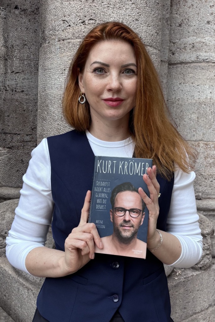 Büchertipps von Franzi Kurz für schminktante.de im OKtober 2026. Kurt Krömer. Du darfst nicht alles glauben was du denkst.