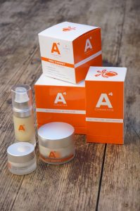 A4 Cosmetics München ist ein innovatives Anti Aging Hautpflegekonzept, dessen Produkte auf natürlicher Basis hergestellt sind. Schminktante Anja Frakenhäuser hat den Test gewagt.