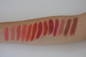 Die Color Riche Lippenstifte von L'Oréal in 12 Nuancen mit mattem Finish im Review auf dem Schminktantenblog.