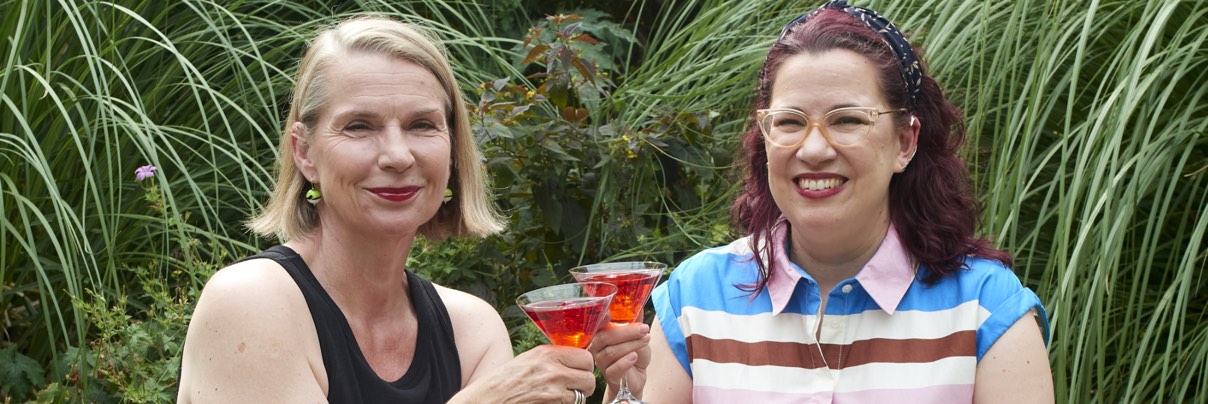 Beautyinterview mit Irit und Dorit von Fab 50s auf schminktante.de im Januar 2026.