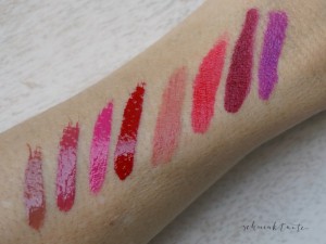 Lippenfarben aus dem Infaillable-Look von L'Oreal aufgetragen.