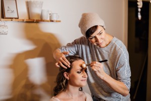 Make up Artist aus Leidenschaft: Schminktante Anja Frankenhäuser.