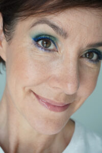Make up, Tutorial, Schminktipps, Blau, Grün, Lidschatten, Meerjungfrau, Sommerspecial, Beautytipps, Schminkberatung, Top-Beautybloggerin, Anja Frankenhäuser, Schminken, Schminktante, UND GRETEL, Jacks Beautyline, Farbe, Augen Make up, Top Blog, Make up Artist