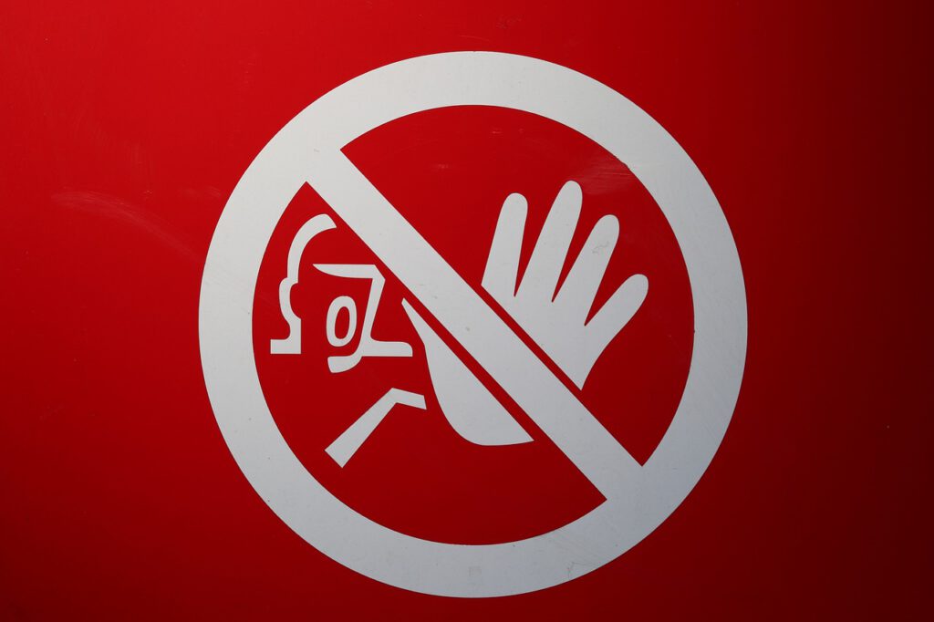 Alles über perioale Dermatitis und ihre Behandlungsmöglichkeiten auf schminktante.de. Anja Frankenhäuser, Beautyblog, Hautkrankheit, Stewardessenkrankheit